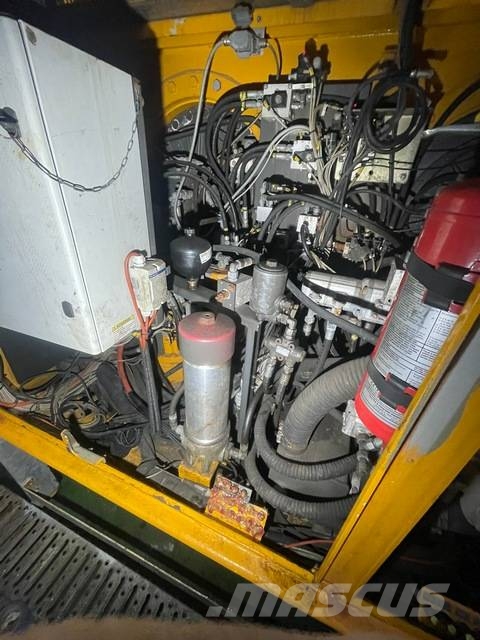 Sennebogen 6130A — 7